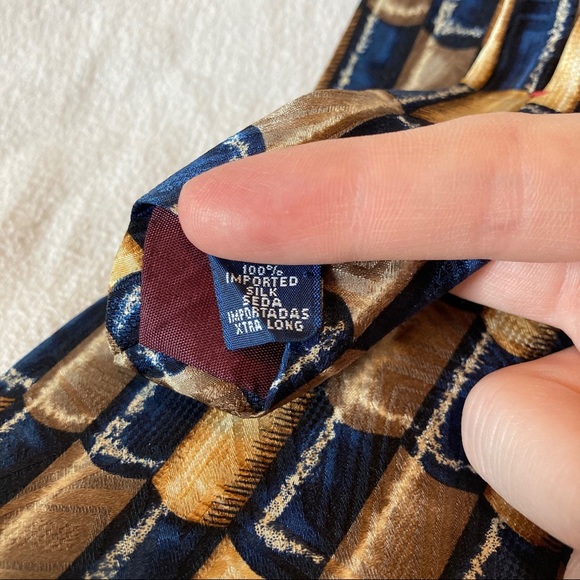 FREE IF BUNDLED George Machado Neck Tie Color Block Pattern 100% Silk Extra Long - Picture 5 of 5